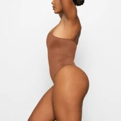 BARELY THERE SCOOP BODYSUIT | BRONZE 9 BARELY THERE SCOOP BODYSUIT | BRONZE -Underwear Specialty Shop SKIMS BODYSUIT BD THG 3141 DA BRZ 0008 SD