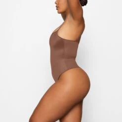 BARELY THERE SCOOP BODYSUIT | JASPER 9 BARELY THERE SCOOP BODYSUIT | JASPER -Underwear Specialty Shop SKIMS BODYSUIT BD THG 3141 DA JSP 0009 SD
