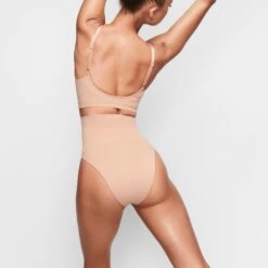 SEAMLESS SCULPT BRALETTE | OCHRE -Underwear Specialty Shop SKIMS BRAS SH BRA 0012 OCH B BK 46a1e007 c2a3 49de b165 c81d42afa78c