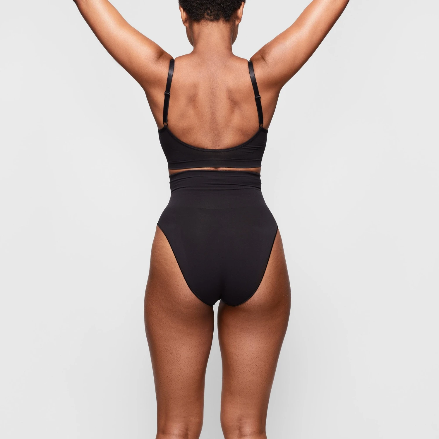 SEAMLESS SCULPT BRALETTE | ONYX 6 SEAMLESS SCULPT BRALETTE | ONYX - Image 4