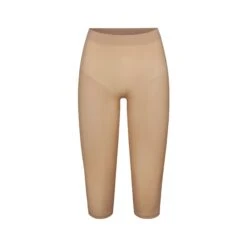 EVERYDAY SCULPT MID WAIST CAPRI | CLAY