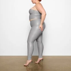 FAUX LEATHER CORSET | CARBON -Underwear Specialty Shop SKIMS LOUNGEWEAR AP CST 2558 AC CBN 0008 SD