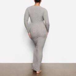 SOFT LOUNGE LONG SLEEVE DRESS | HEATHER GREY -Underwear Specialty Shop SKIMS LOUNGEWEAR AP DRS 1701 KC HEG BK