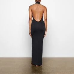 SMOOTH LOUNGE LOW BACK HALTER DRESS | ONYX -Underwear Specialty Shop SKIMS LOUNGEWEAR AP DRS 2042 TD ONX 0014 BK