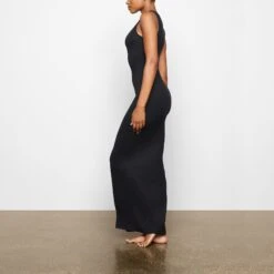 SMOOTH LOUNGE CREW NECK SLEEVELESS DRESS | ONYX -Underwear Specialty Shop SKIMS LOUNGEWEAR AP DRS 2044 TD ONX 0007 SD