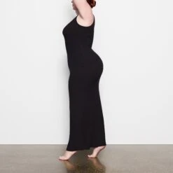 SOFT LOUNGE SLEEVELESS LONG DRESS | ONYX -Underwear Specialty Shop SKIMS LOUNGEWEAR AP DRS 2120 OD ONX SD