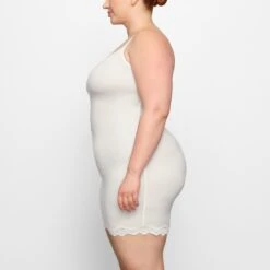 FITS EVERYBODY CORDED LACE SLIP DRESS | MARBLE -Underwear Specialty Shop SKIMS LOUNGEWEAR DR MIN 4132 FC MBL 0006 SD