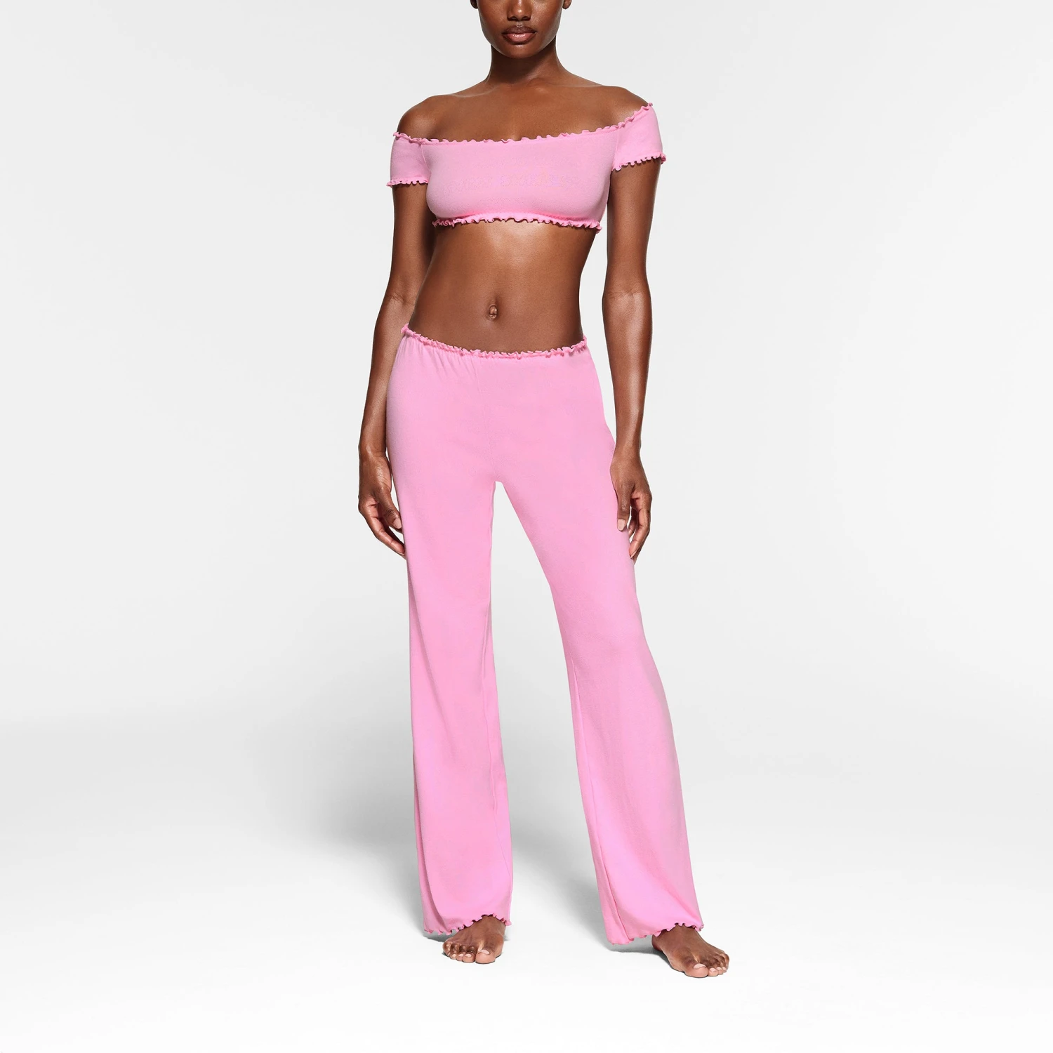 LOGO POINTELLE SUPER CROPPED TOP | BUBBLE GUM 4 LOGO POINTELLE SUPER CROPPED TOP | BUBBLE GUM - Image 2