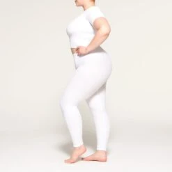 TERRY LOUNGE SEAMLESS CROPPED TEE | SNOW -Underwear Specialty Shop SKIMS LOUNGEWEAR TP TSH 3102 LD SNO 0008 SD