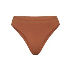 SOFT SMOOTHING BRIEF | BRONZE