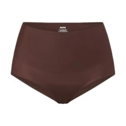 SMOOTHING HIGH-WAISTED BRIEF | COCOA