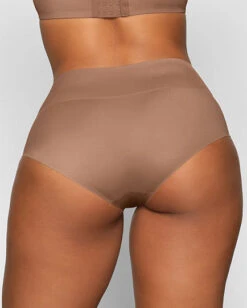 SMOOTHING HIGH-WAISTED BRIEF | SIENNA -Underwear Specialty Shop SKIMS PANTY PN BOY 2911 pantyshop
