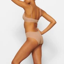FITS EVERYBODY BRIEF | SIENNA -Underwear Specialty Shop SKIMS PANTY PN BRF 0806 ND SIE SD