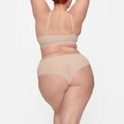 FITS EVERYBODY HIPSTER | MICA 10 FITS EVERYBODY HIPSTER | MICA -Underwear Specialty Shop SKIMS PANTY PN BYS 1099 GC MCA 0015