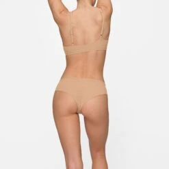 FITS EVERYBODY HIPSTER | OCHRE -Underwear Specialty Shop SKIMS PANTY PN BYS 1099 GD OCH 0015