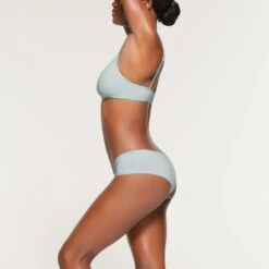 COTTON LOGO HIPSTER | FROST -Underwear Specialty Shop SKIMS PANTY PN BYS 2004 OB FRS 0013