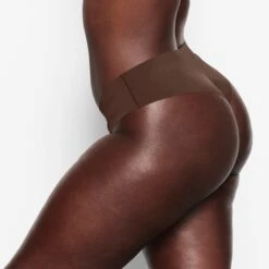 NAKED CHEEKY HIPSTER | COCOA -Underwear Specialty Shop SKIMS PANTY PN HPR 1256 KD COA SD