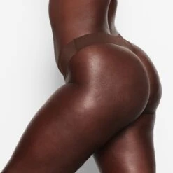 NAKED DIPPED THONG | COCOA -Underwear Specialty Shop SKIMS PANTY PN THG 0852 KD COA SD