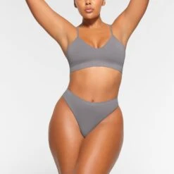 SOFT SMOOTHING THONG | PACIFIC -Underwear Specialty Shop SKIMS PANTY PN THG 1321 NA PAC 0005 FR