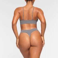 SOFT SMOOTHING THONG | PACIFIC -Underwear Specialty Shop SKIMS PANTY PN THG 1321 NA PAC 0014 BK