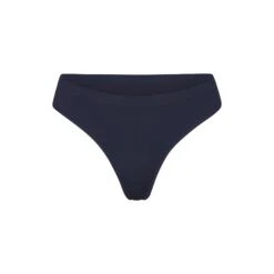 SOFT SMOOTHING THONG | NAVY