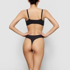 FITS EVERYBODY THONG 3-PACK | ONYX -Underwear Specialty Shop SKIMS PANTY PN THG 2028 BV ONX BK c54f8451 21f8 49c0 8b97 f7aca3d79939