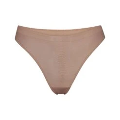 WEIGHTLESS THONG | SIENNA
