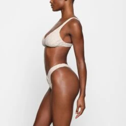 QUILTED THONG | MOON BEAM -Underwear Specialty Shop SKIMS PANTY PN THG 2518 YA MBN 0010 SD