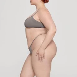 COTTON LOGO STRING THONG | SMOKE -Underwear Specialty Shop SKIMS PANTY PN THG 2642 HC SMK 0008 SD 6ceac873 3377 4541 8dd3 807aeaa26c95