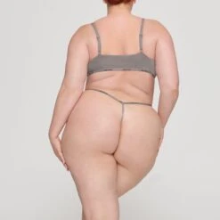 COTTON LOGO STRING THONG | SMOKE -Underwear Specialty Shop SKIMS PANTY PN THG 2642 HC SMK 0015 BK 9e2f85a2 fe57 4a7c 9dfc 56578d21fa90