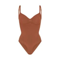 SEAMLESS SCULPT BRIEF BODYSUIT | BRONZE