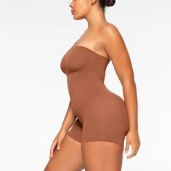 SEAMLESS SCULPT STRAPLESS SHORTIE BODYSUIT | BRONZE -Underwear Specialty Shop SKIMS SHAPEWEAR BD MDT 2914 IA BRZ 0017 SD