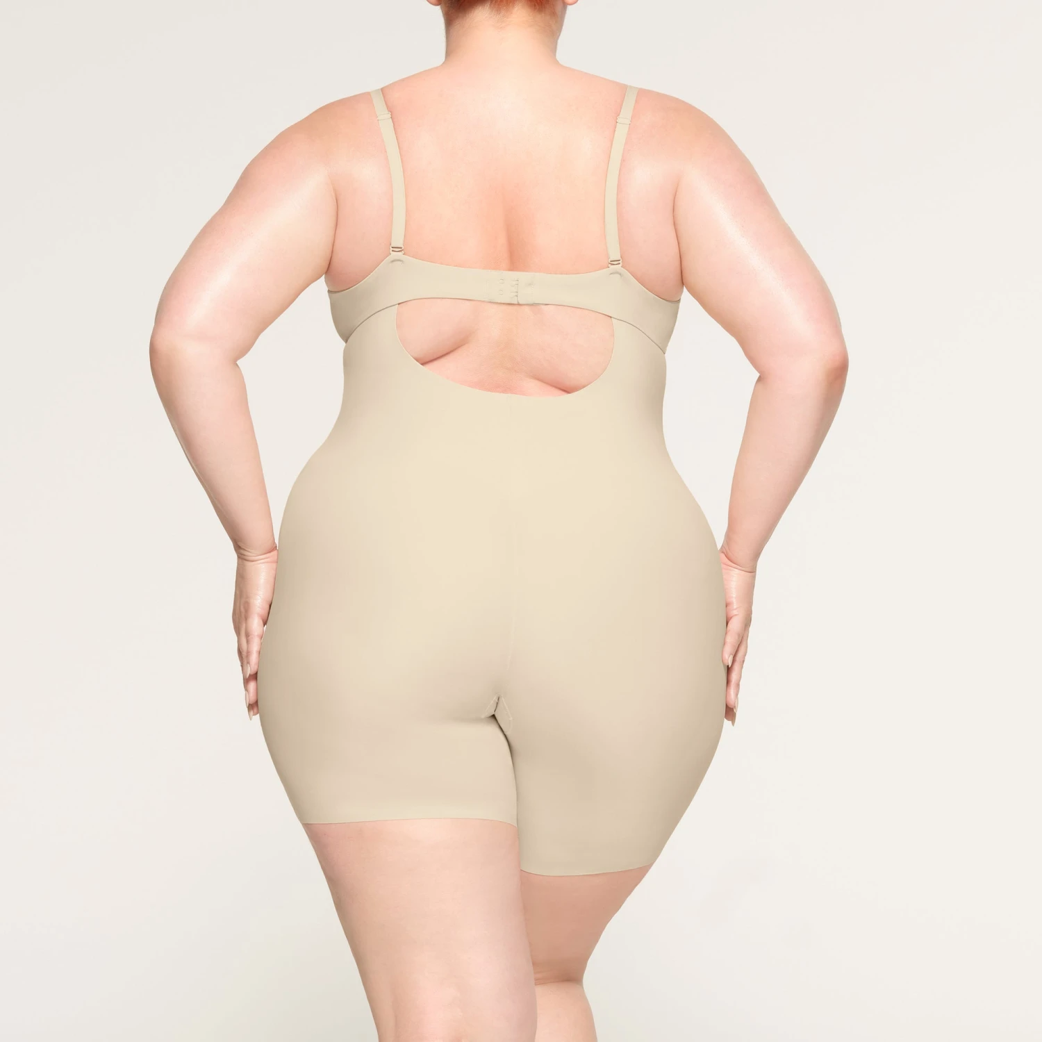 DEEP PLUNGE SHAPEWEAR MID THIGH BODYSUIT | SAND 6 DEEP PLUNGE SHAPEWEAR MID THIGH BODYSUIT | SAND - Image 4