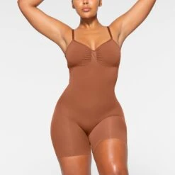 SEAMLESS SCULPT LOW BACK MID THIGH BODYSUIT | BRONZE -Underwear Specialty Shop SKIMS SHAPEWEAR BD MDT 3371 IA BRZ 0004 FR