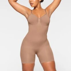 SEAMLESS SCULPT LOW BACK MID THIGH BODYSUIT | SIENNA -Underwear Specialty Shop SKIMS SHAPEWEAR BD MDT 3371 IA SIE 0005 FR