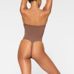 SEAMLESS SCULPT STRAPLESS THONG BODYSUIT | JASPER 11 SEAMLESS SCULPT STRAPLESS THONG BODYSUIT | JASPER -Underwear Specialty Shop SKIMS SHAPEWEAR BD THG 2913 JA JSP 0032 BK