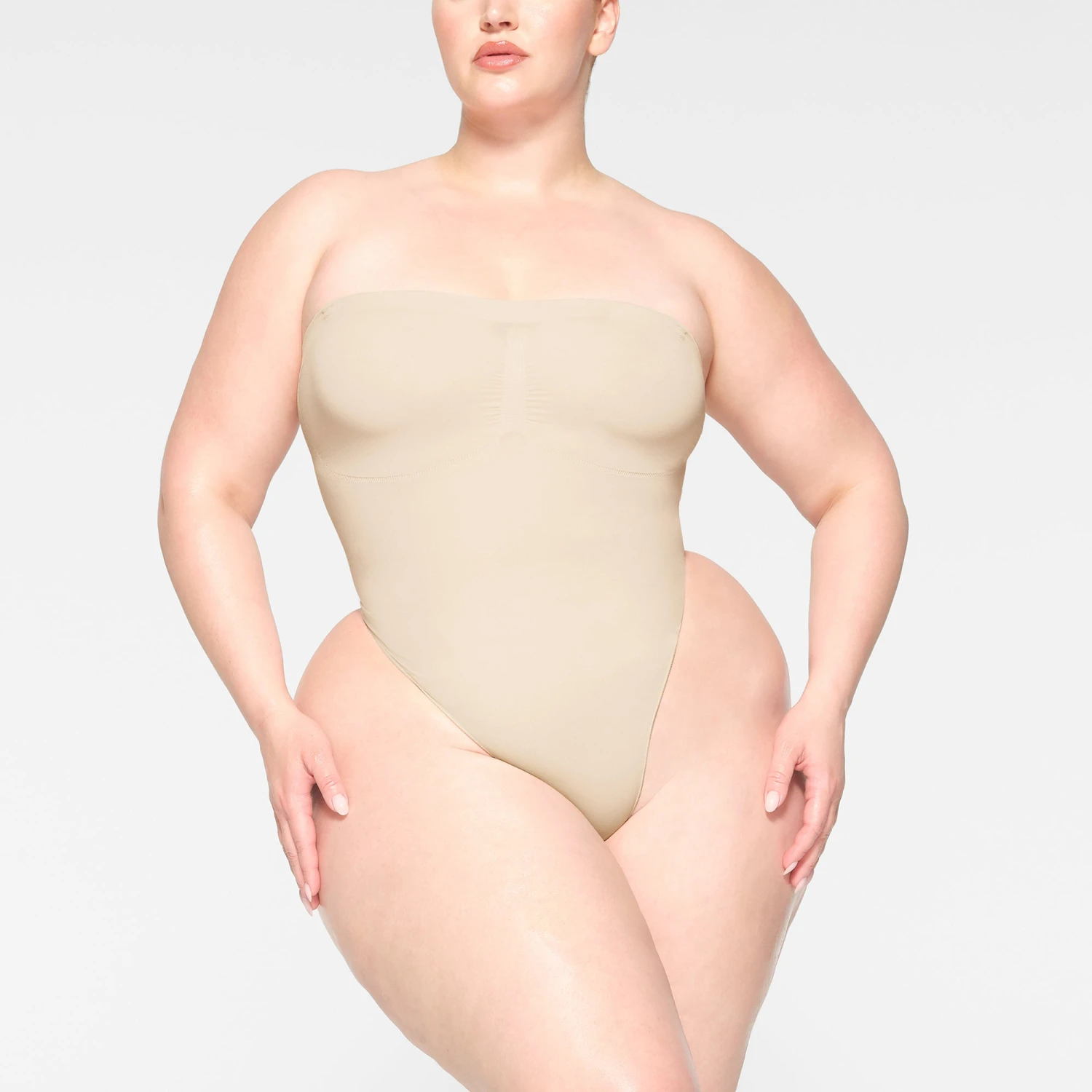 SEAMLESS SCULPT STRAPLESS THONG BODYSUIT | SAND 4 SEAMLESS SCULPT STRAPLESS THONG BODYSUIT | SAND - Image 2