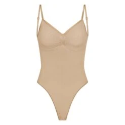 SEAMLESS SCULPT LOW BACK THONG BODYSUIT | CLAY