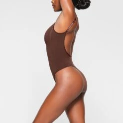 SEAMLESS SCULPT LOW BACK THONG BODYSUIT | COCOA -Underwear Specialty Shop SKIMS SHAPEWEAR BD THG 3371 KB COA 0012 SD