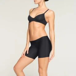 LOW RISE SHAPEWEAR SHORT | ONYX -Underwear Specialty Shop SKIMS SHAPEWEAR BO SHO 2999 MC ONX 1309
