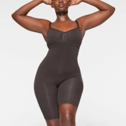 SEAMLESS SCULPT HIGH-WAISTED ABOVE THE KNEE SHORT | ESPRESSO -Underwear Specialty Shop SKIMS SHAPEWEAR BO SHO 3364 IC ESP 0004 FR