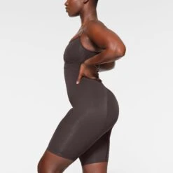 SEAMLESS SCULPT HIGH-WAISTED ABOVE THE KNEE SHORT | ESPRESSO -Underwear Specialty Shop SKIMS SHAPEWEAR BO SHO 3364 IC ESP 0011 SD