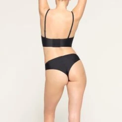 DEEP PLUNGE SHAPEWEAR BRA | ONYX -Underwear Specialty Shop SKIMS SHAPEWEAR BR BAN 2958 LC ONX 0018