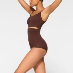 EVERYDAY SCULPT BRALETTE | COCOA -Underwear Specialty Shop SKIMS SHAPEWEAR BR SCN 2341 JA COA 0014 SD