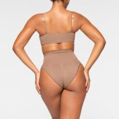 SEAMLESS SCULPT SCOOP NECK BRALETTE | SIENNA -Underwear Specialty Shop SKIMS SHAPEWEAR BR SCP 3357 IA SIE 0016 BK