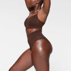 SEAMLESS SCULPT MID WAIST BRIEF | ESPRESSO 9 SEAMLESS SCULPT MID WAIST BRIEF | ESPRESSO -Underwear Specialty Shop SKIMS SHAPEWEAR PN BRF 3359 IC ESP 0008 SD 9a2d2e23 d003 4a73 b52c a80a9172ea15