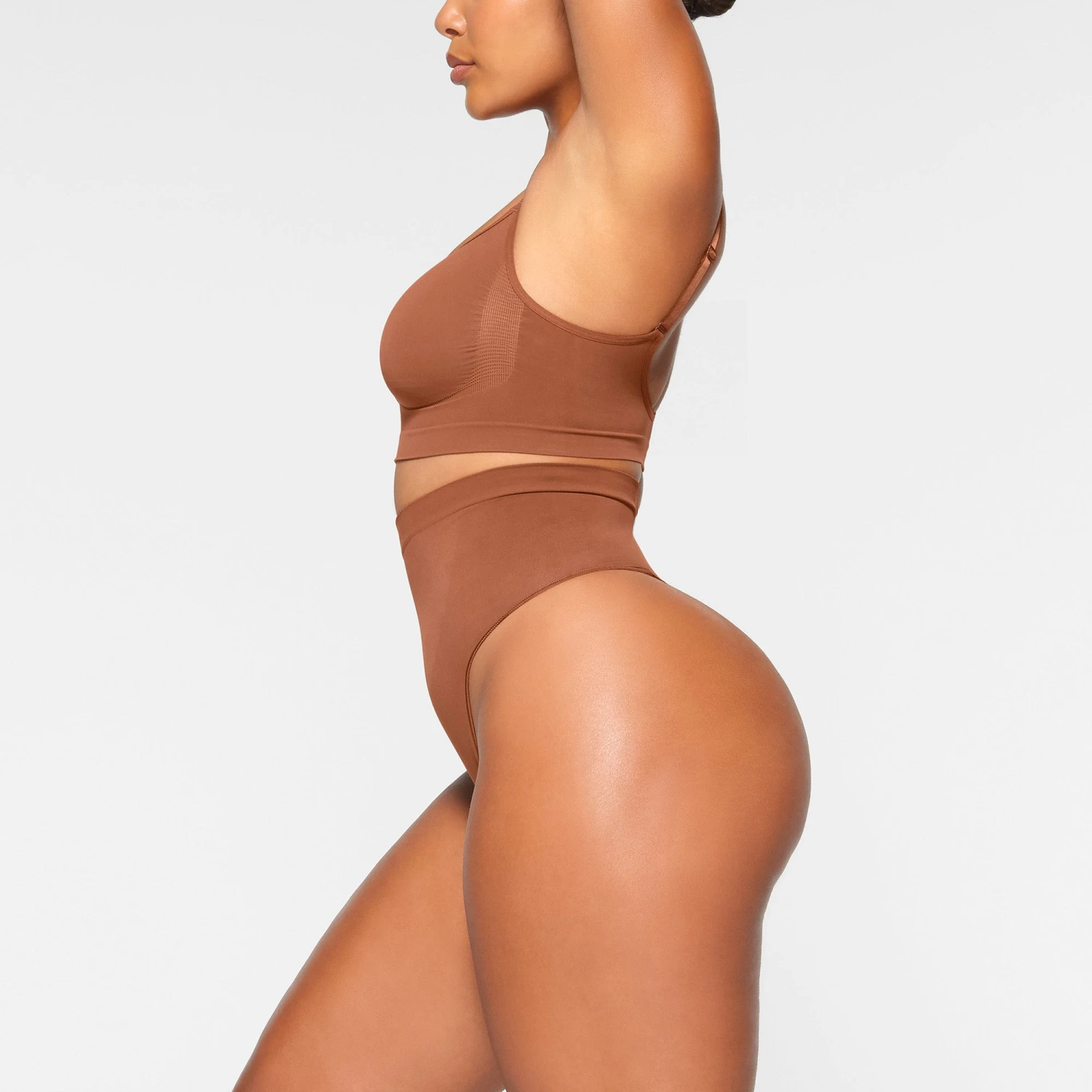 SEAMLESS SCULPT HIGH-WAISTED THONG | BRONZE 5 SEAMLESS SCULPT HIGH-WAISTED THONG | BRONZE - Image 3