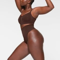 SEAMLESS SCULPT MID WAIST THONG | ESPRESSO -Underwear Specialty Shop SKIMS SHAPEWEAR PN THG 3358 IC ESP 0009 SD fc7a3bbb 2a6a 4cc6 b1c5 00f68d2c73d7