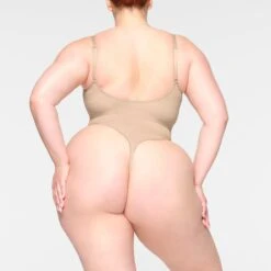 SEAMLESS SCULPT MID WAIST THONG | MICA -Underwear Specialty Shop SKIMS SHAPEWEAR PN THG 3358 ID MCA 0014 BK