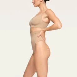 CORE CONTROL HIGH-WAISTED THONG | CLAY 9 CORE CONTROL HIGH-WAISTED THONG | CLAY -Underwear Specialty Shop SKIMS SHAPEWEAR PN THG 3377 QC CLY 0009